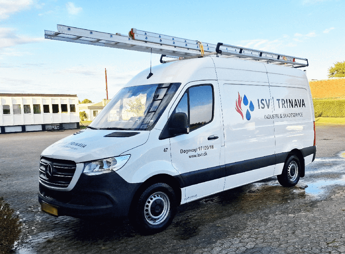 ISV TRINAVA - vores servicebiler er pakket til at give dig hurtig hjaelp